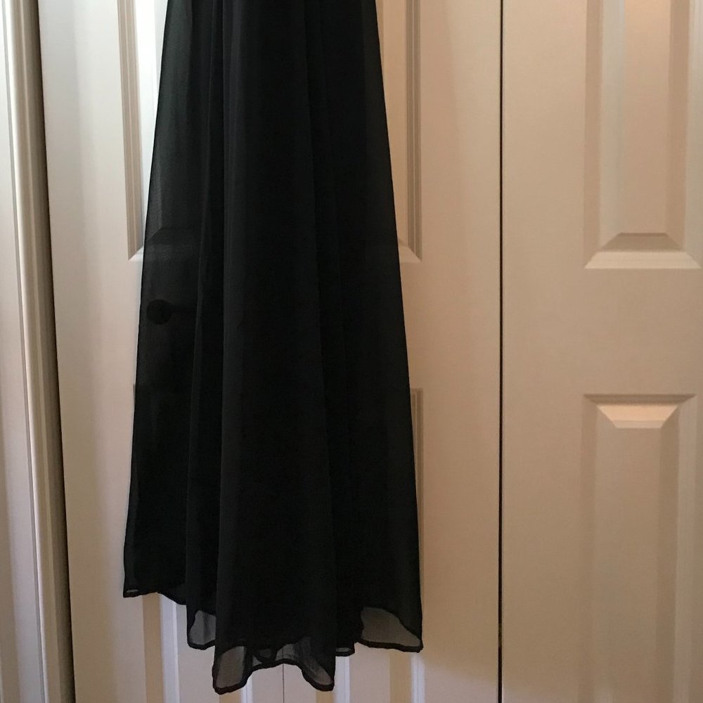 Black Express Dress - Picture 2 of 4